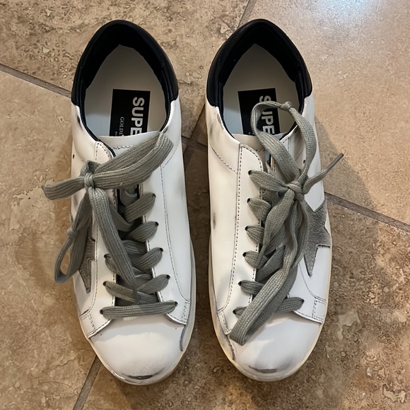 GOLDEN GOOSE SNEAKERS- size 36 white/night blue. Only worn a few times - Picture 4 of 6
